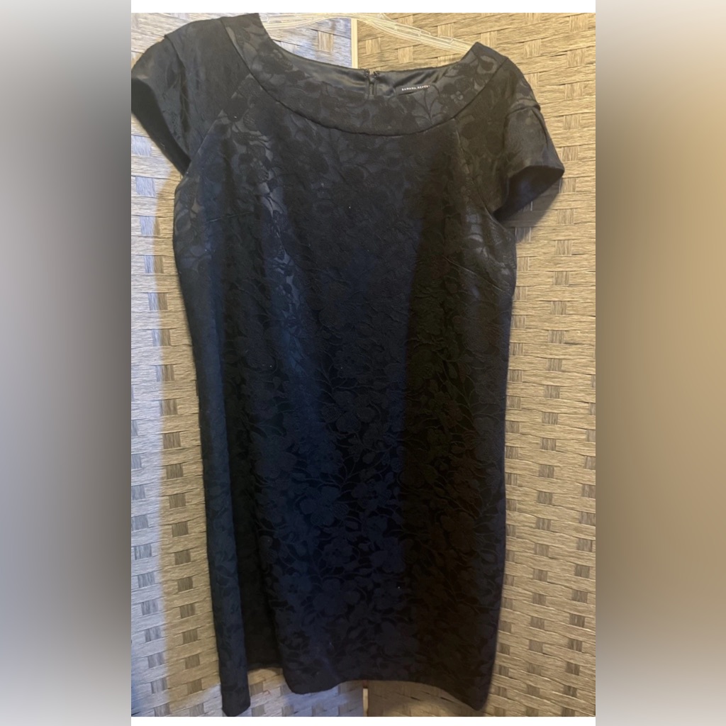 Banana Republic Little Black Dress 16 Lace Cap Sleeve Cocktail Holiday Party